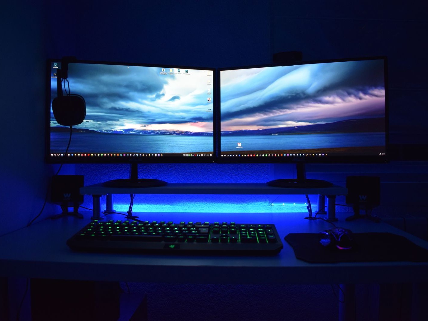 Bureau gaming avec double écran