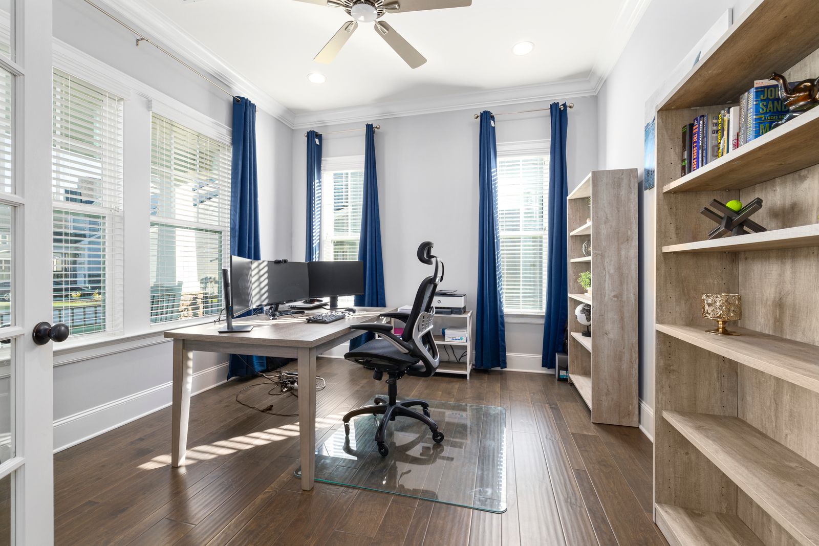 Bureau d’angle avec rangement : ce qui compte vraiment